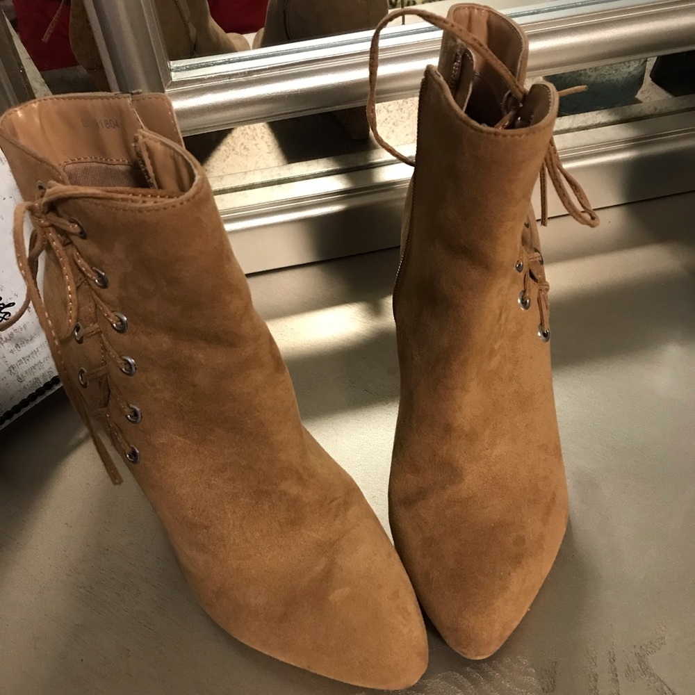 Wedge booties